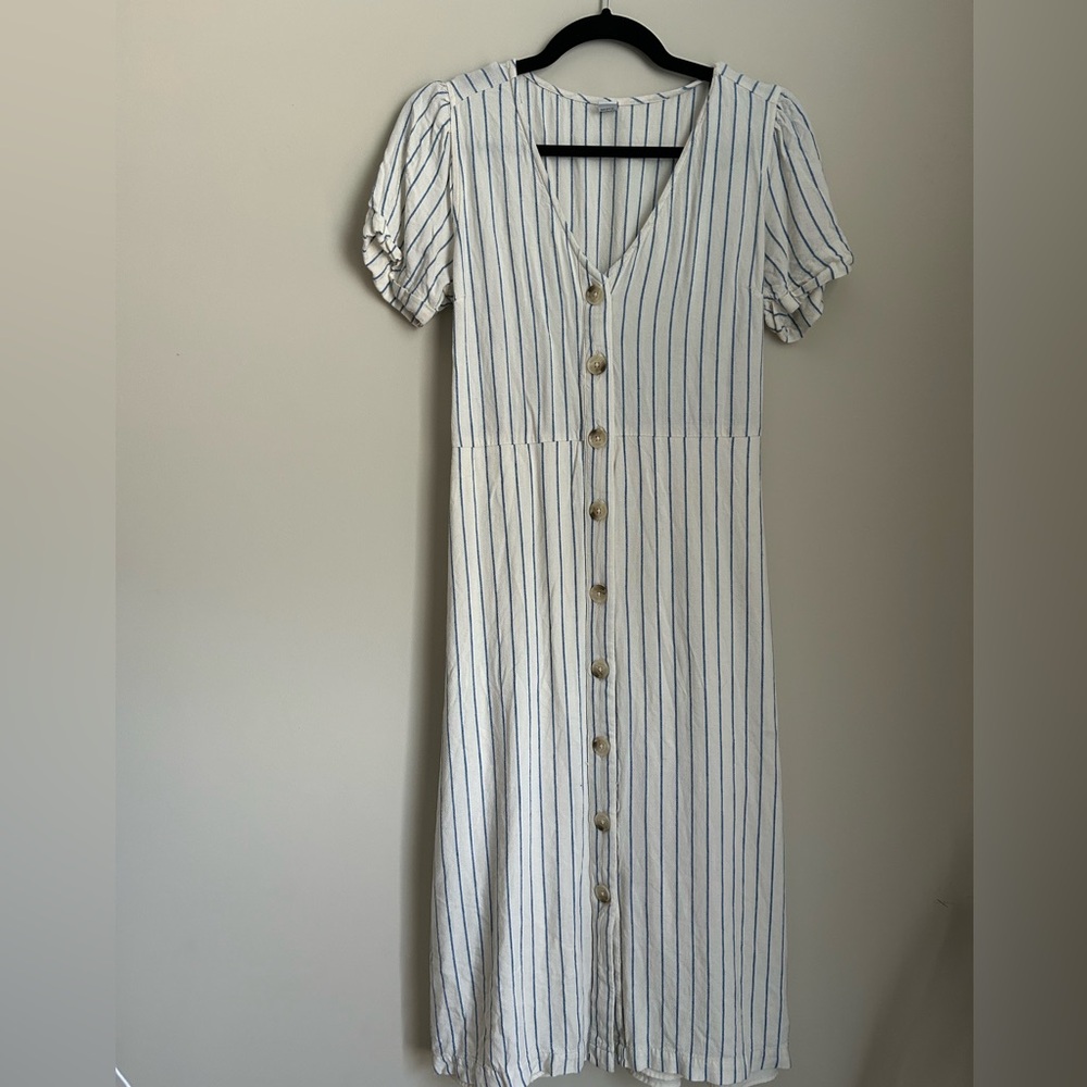 Linen dress